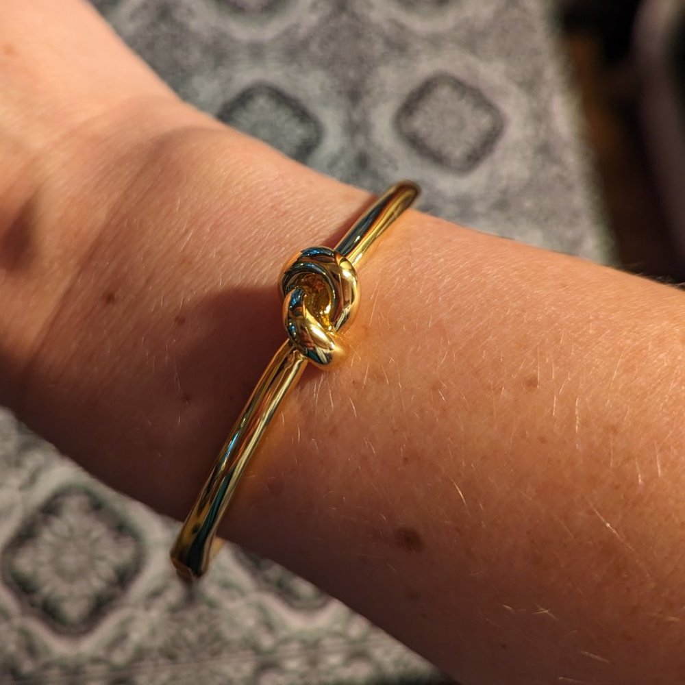 kate spade NEW YORK Sailor's Knot Hinge Bangle - Picture 3 of 5